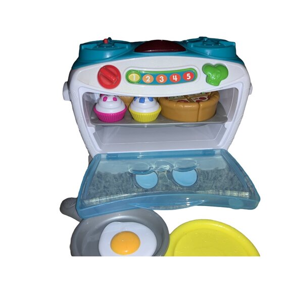 Leap-frog Number Lovin’ Oven- Pretend Cook, Count, Share - Picture 3 of 5